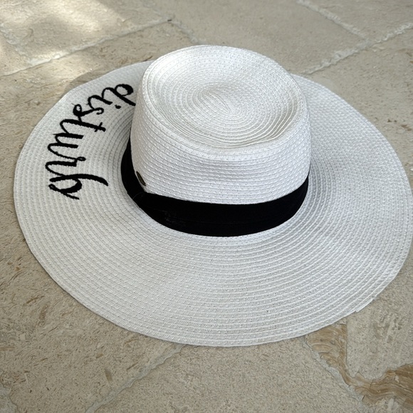 Sun hat - Picture 2 of 3